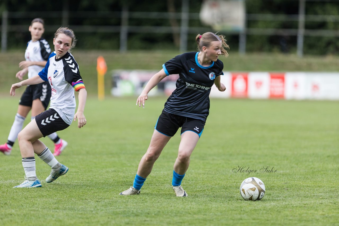 Bild 219 - Loewinnen Cup